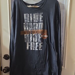 Harley-Davidson Black and Orange Graphic Tee